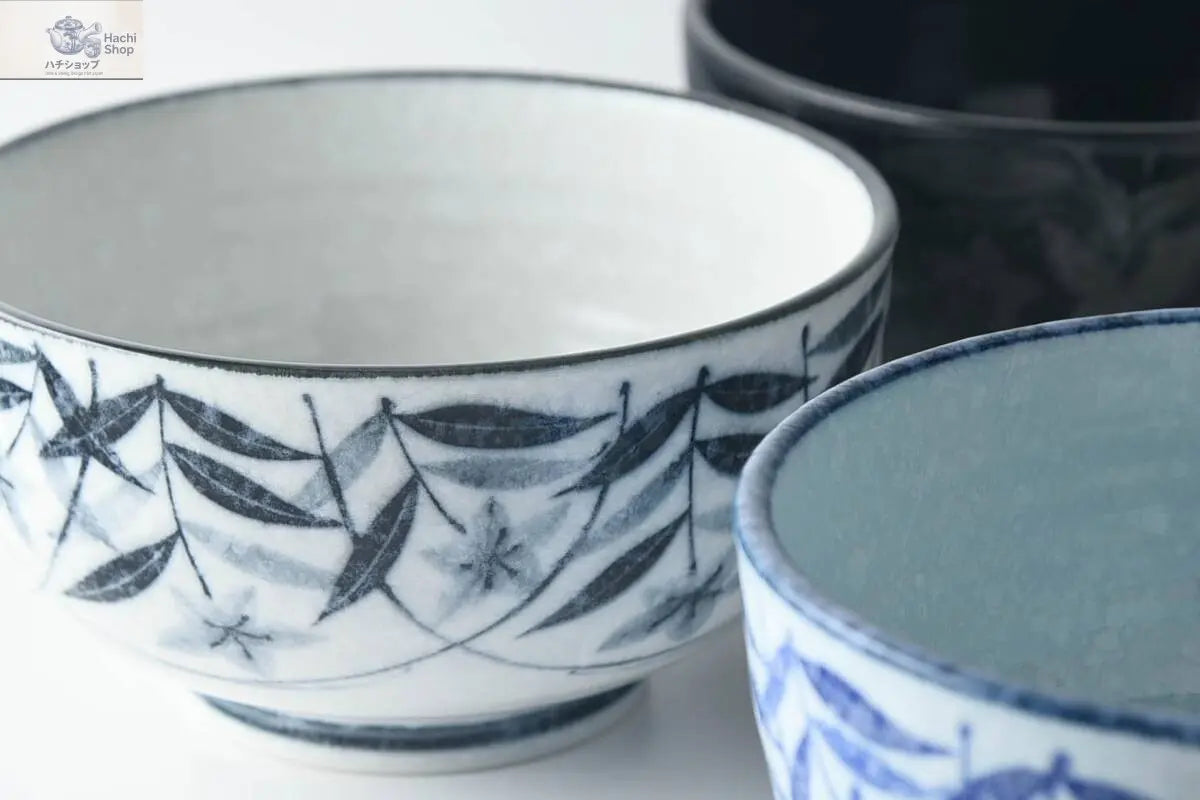 Japansk Mino Ware Donburiskål – Kikyo Bläcksvart Hachishop